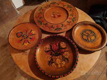 Piatti in legno 