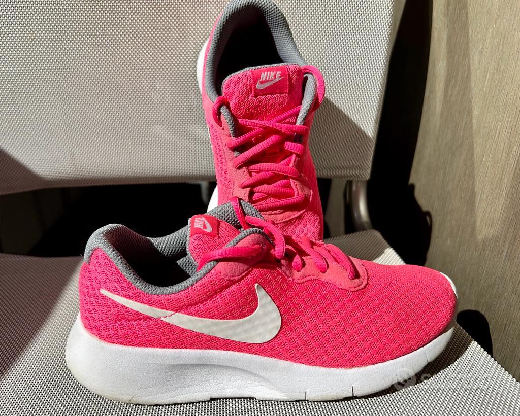 Scarpe cheap nike fucsia