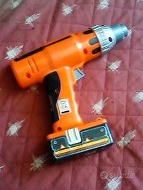 GIOCATTOLI VARI in plastica e gomma