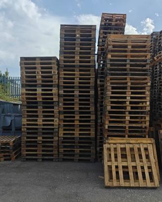 bancali/pallet in legno usati