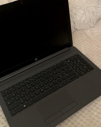 HP 250 G7 Notebook PC