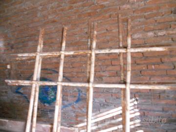 Antiche Grate/inferriate in ferro pieno