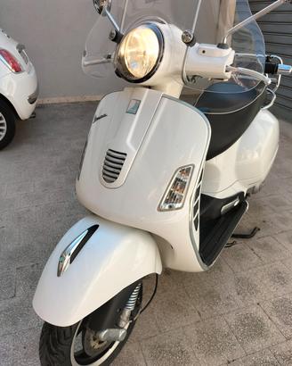 Vespa 300 GTS ANNO 2009