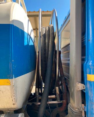 Autocisterna per trasporto gasolio 8000 litr