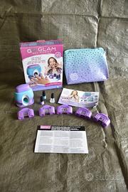 Gioco ragazza colora unghie