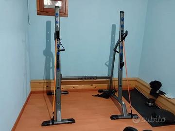 home gym (attrezzi da palestra)