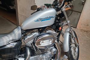 Harley Davisson 883