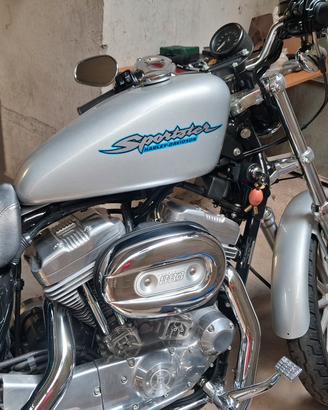 Harley Davidson 883