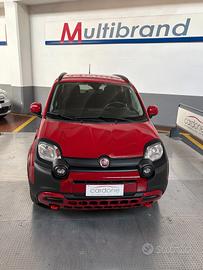 FIAT PANDA 1.0 HYBRID CROSS (25.000 KM!)