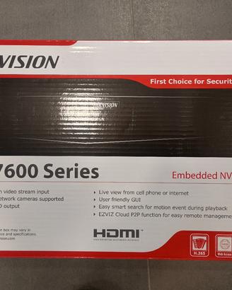 NVR hikvision 4 Porte Poe con HDD 1 TB