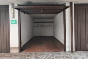 Box Garage auto pavimentato singolo 15 mq