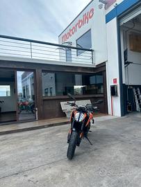 KTM 790 Duke