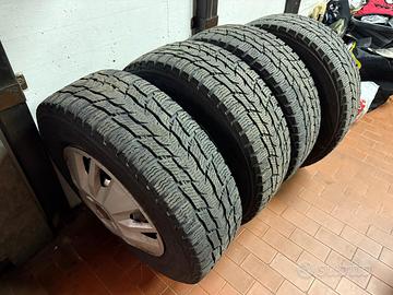 Gomme  invernali + cerchi originali fiat camper