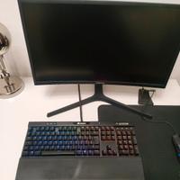 PC Gaming + Monitor/Mouse/Tastiera