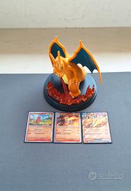 Lotto Pokemon Charizard: Statuina + carte promo 
