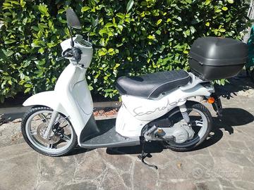 Aprilia Scarabeo 50 - 2001
