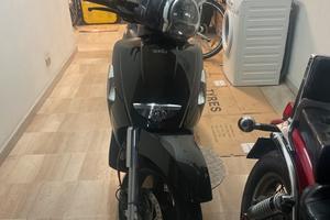 Aprilia scarabeo 500