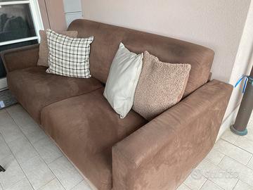 Divano letto marrone