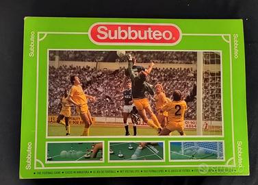 gioco Subbuteo completo + 4 squadre + campo gommat