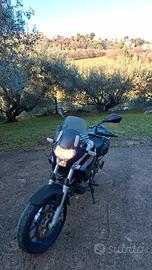 Aprilia Pegaso 650 strada moto divertente e pronta