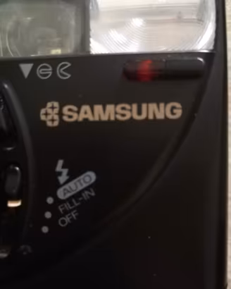 Samsung AF Zoom 700
