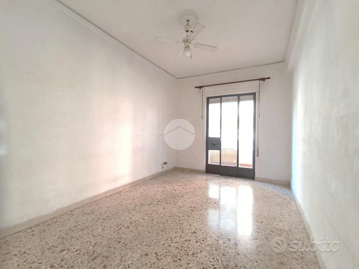 Appartamento – Palermo, Quartiere Matteotti, VIII Circoscrizione - Vista 2