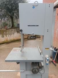 sega a nastro pari al nuovo