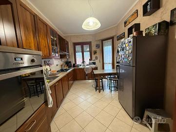 5 LOCALI A LANZO TORINESE