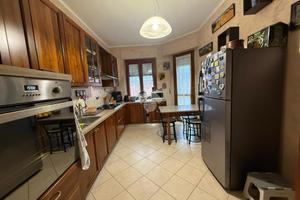 5 LOCALI A LANZO TORINESE