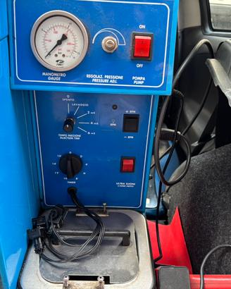 Autofficina vende per cessata attività