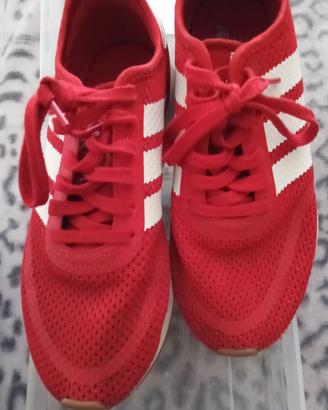 scarpe Adidas rosse