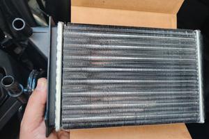 radiatore riscaldamento nuovo Fiat uno turbo 1.4