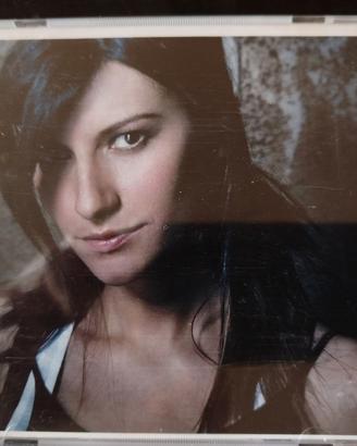 Laura Pausini, Resta in ascolto