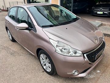 Peugeot 208 1.4 HDi 68 CV 5 porte Access