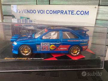 special edition 1:18 famous car ford escort