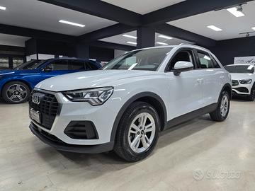 Audi Q3 40 TDI quattro S tronic Business Advanced 
