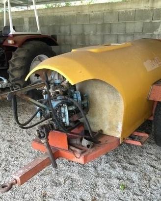 Atomizzatore vulcano 1500 litri carrellato