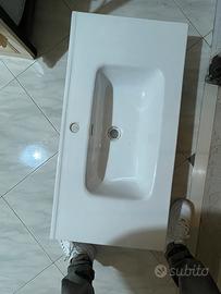 Lavandino da bagno in ceramica