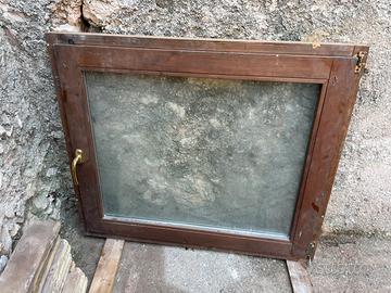 Infissi legno vetro doppio