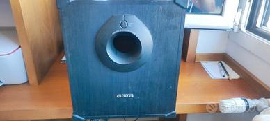subwoofer aiwa attivo