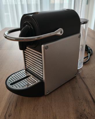 macchina caffè nespresso pixie