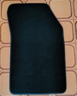 Tappetini moquette originali Jeep Avenger 