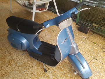 Piaggio Vespa 50 special