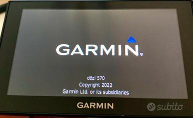 Navigatore camion Garmin Dezl 570