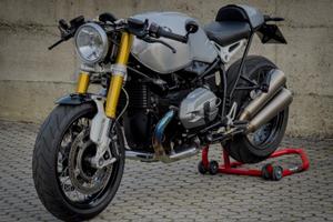 BMW R nine T