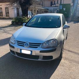 Golf 5 1.6 benzina/metano