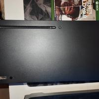 Xbox series X con 3 giochi(senza controller)