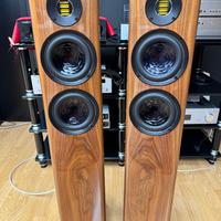 ELAC VELA FS407 diffusori da pavimento