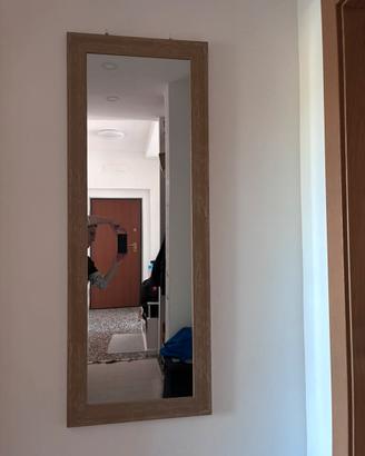 Specchio grande rettangolare in legno