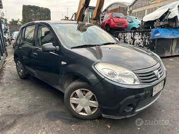 RICAMBI DACIA SANDERO 2009 1400cc BENZINA \ GPL